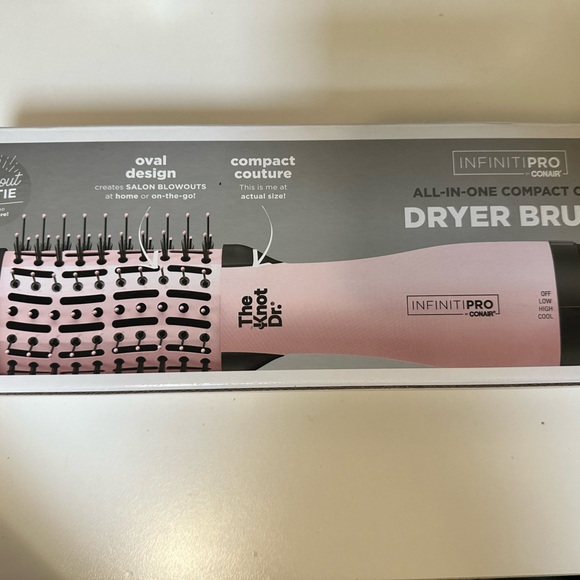 INFINITIPRO BY CONAIR The Knot Dr. All-in-One Travel Friendly Oval Dryer Brush - Picture 2 of 5